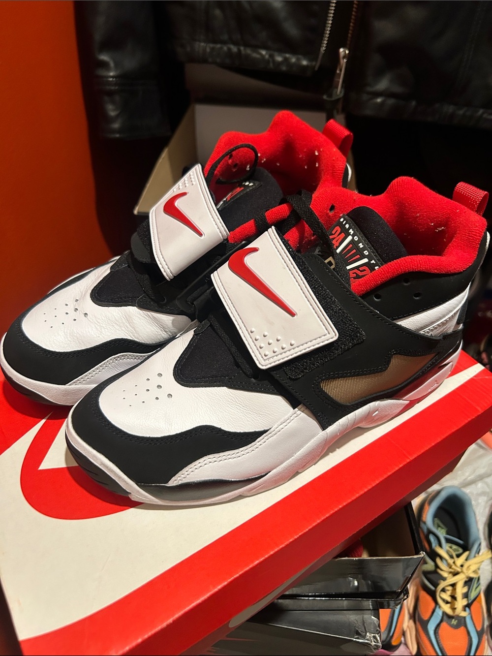 Nike White, Black & Red Youth Strap Sneakers